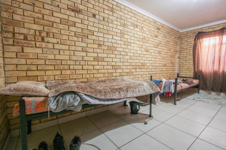 To Let 11 Bedroom Property for Rent in Die Bult North West